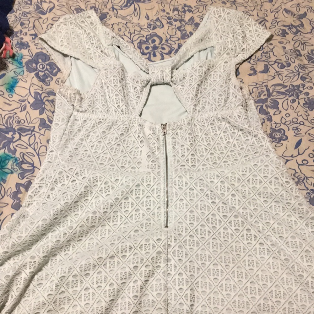 Spring/Summer dress - Picture 2 of 2